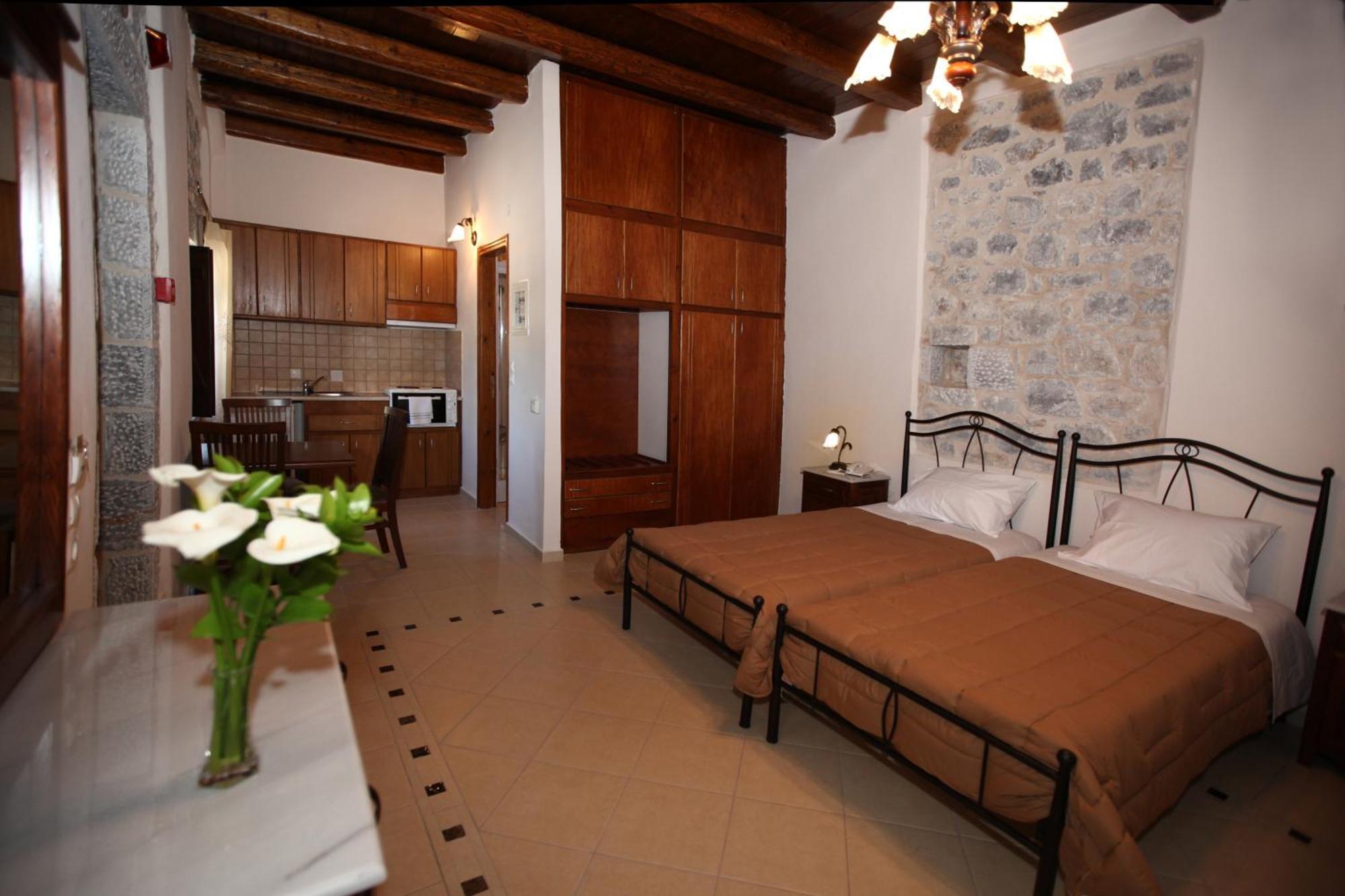 Vasilios Apartments Hotel Limeni Exterior photo